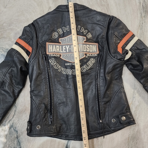 Harley-Davidson Genuine Leather Motorcycle Jacket - Picture 14 of 15